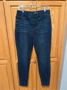 Sale!! Judy Blue Dark Blue High-Rise Slim Fit Jean - Size 11, Full length.